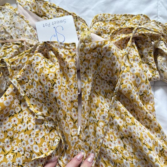 NWT Womens Size 6 Yellow Floral Mini Dress Off Shoulders Sundress Summer Travel - Picture 8 of 8